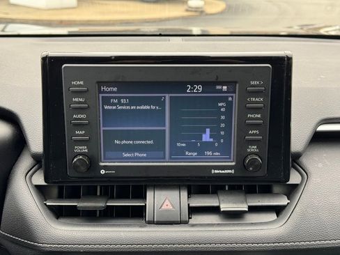 Used 2020 Toyota RAV4 LE image 38