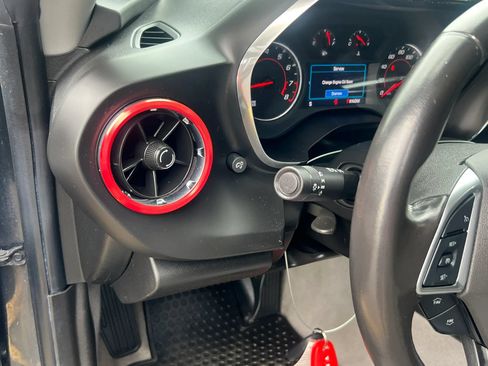 Used 2020 Chevrolet Camaro LT RWD image 13