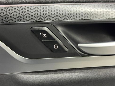 Used 2023 BMW X4 xDrive30i w/ M Sport Package image 23