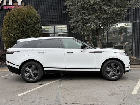 Used 2023 Land Rover Range Rover Velar R-Dynamic S image 21