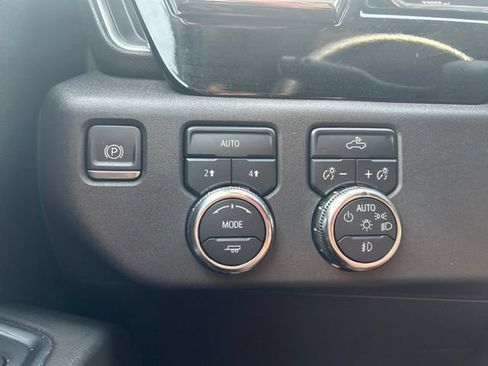 Used 2024 GMC Sierra 1500 Elevation AWD/4WD image 23