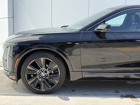 Certified 2024 Cadillac Lyriq Sport AWD/4WD image 8