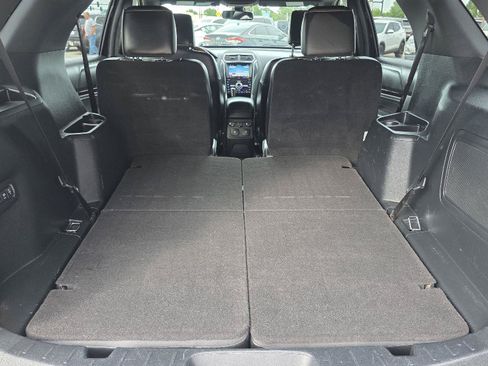 Used 2019 Ford Explorer Platinum AWD/4WD image 43