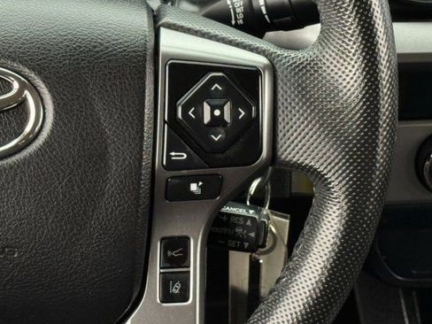 Used 2021 Toyota Tacoma SR5 image 17