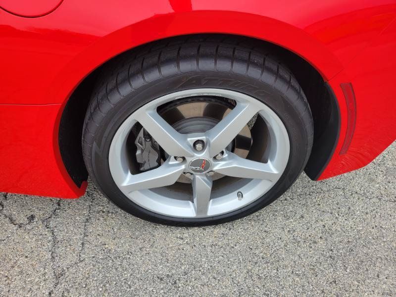 Used 2014 Chevrolet Corvette Stingray Coupe w/ 2LT Preferred Equipment Group RWD image 15