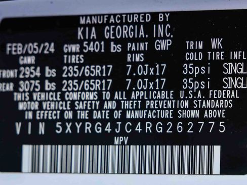 Certified 2024 Kia Sorento LX FWD image 32