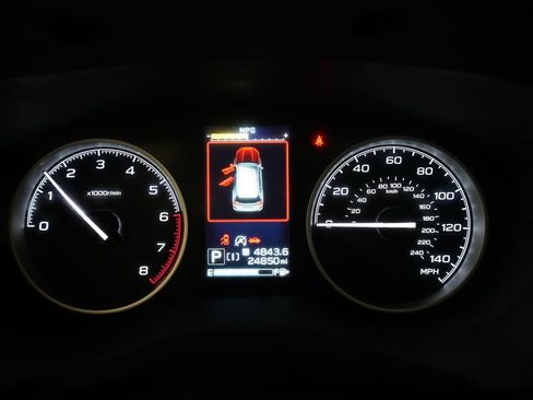 Used 2024 Subaru Forester Premium AWD/4WD image 2