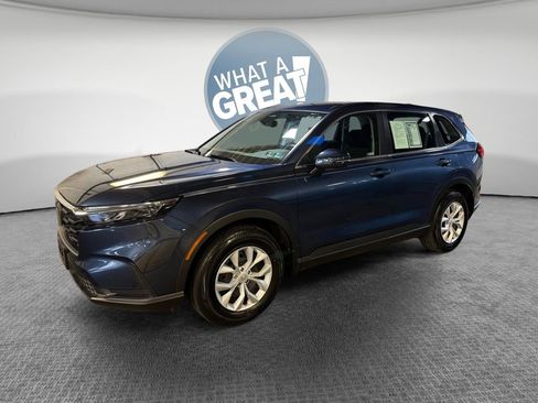 Used 2024 Honda CR-V LX image 8