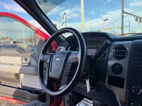 Used 2014 Ford F150 XLT w/ XLT Chrome Package image 23