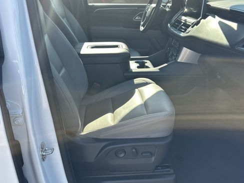 Certified 2024 Chevrolet Tahoe LT RWD image 14