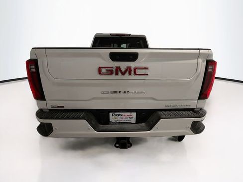 Used 2025 GMC Sierra 3500 Denali w/ Denali Reserve Package AWD/4WD image 6