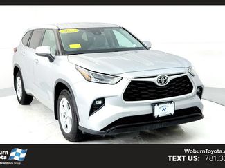 Used 2023 Toyota Highlander LE AWD/4WD video 1