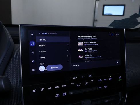 Used 2024 Toyota bZ4X XLE image 28