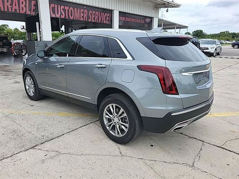 Used 2023 Cadillac XT5 Premium Luxury FWD image 7