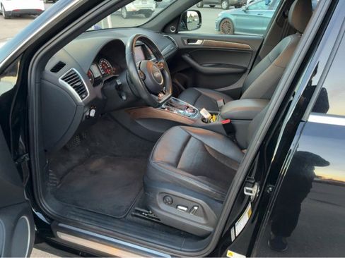 Used 2013 Audi Q5 3.0T Prestige w/ Prestige Pkg image 12