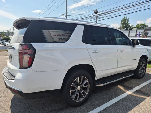 Used 2021 Chevrolet Tahoe LT w/ LT Signature Package AWD/4WD image 4