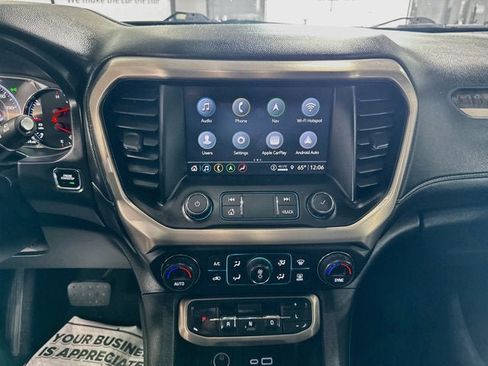 Used 2021 GMC Acadia Denali w/ Denali Ultimate Package AWD/4WD image 13