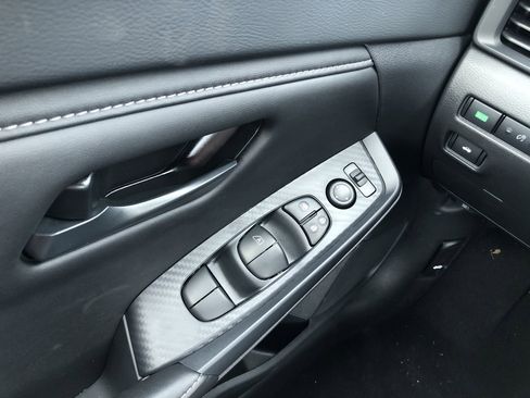 New 2025 Nissan Sentra S image 21