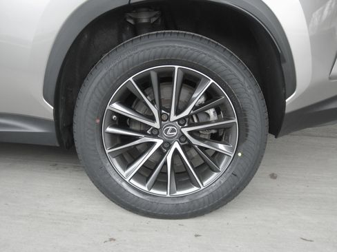 Used 2023 Lexus NX 350 AWD image 28