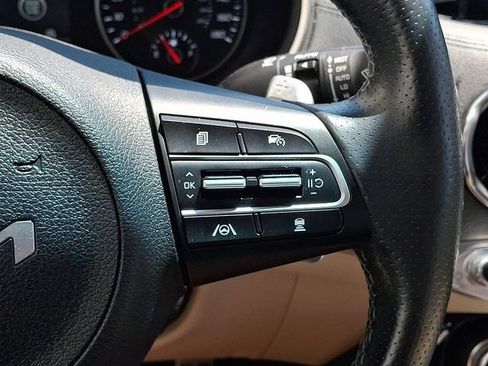 Used 2023 Kia Stinger GT-Line w/ Sun & Sound Package RWD image 22