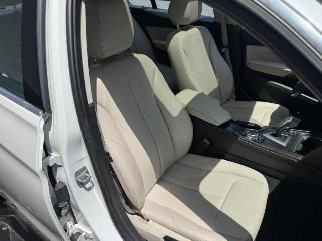 Used 2015 BMW 335i xDrive Sedan AWD/4WD image 34