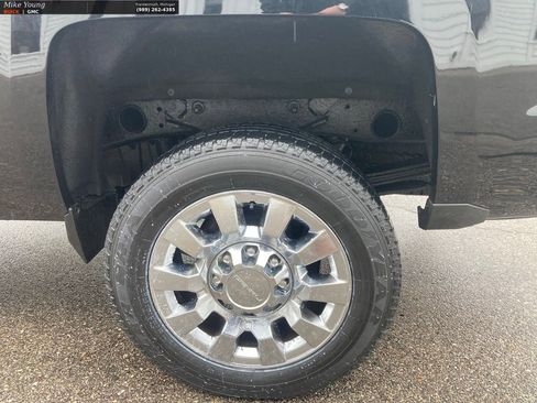 Used 2016 Chevrolet Silverado 2500 LT image 9