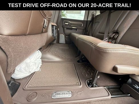 New 2026 RAM 2500 Limited AWD/4WD image 28