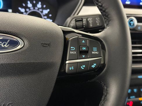 Used 2022 Ford Escape SEL image 21