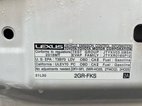 Used 2018 Lexus IS 300 AWD image 42