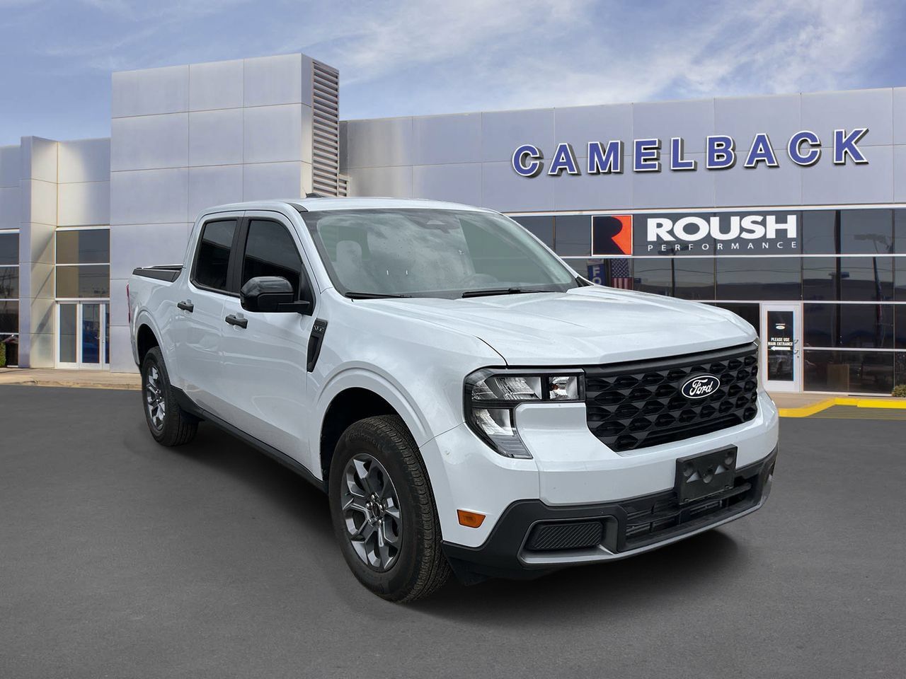 Used 2025 Ford Maverick XLT w/ XLT Luxury Package AWD/4WD image 4