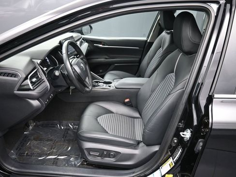 Certified 2023 Toyota Camry SE image 18