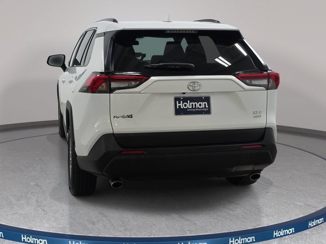 Certified 2025 Toyota RAV4 XLE AWD/4WD image 6