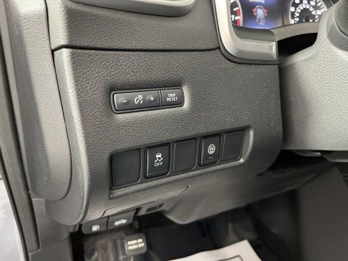 Used 2023 Nissan Murano SV w/ SV Midnight Edition Package FWD image 27