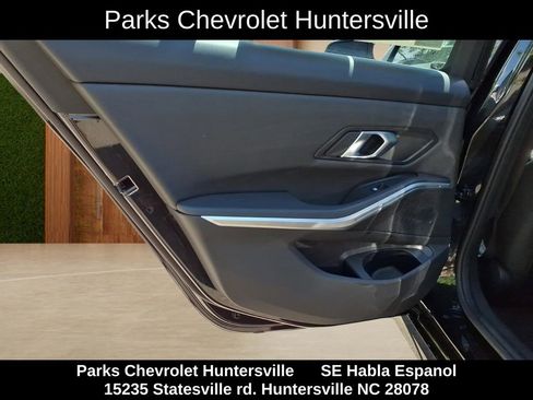 Used 2025 BMW 330i xDrive Sedan AWD/4WD image 26