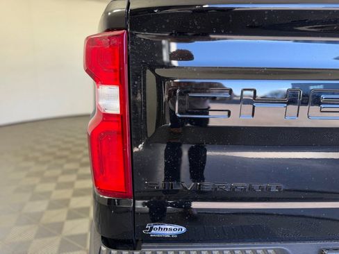 Certified 2025 Chevrolet Silverado 1500 High Country w/ Midnight Edition AWD/4WD image 15