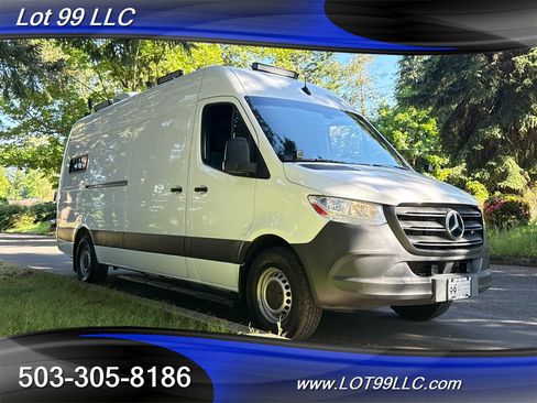 Used 2019 Mercedes-Benz Sprinter 170 image 8