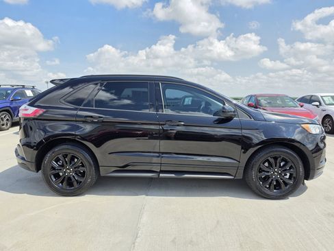 Used 2024 Ford Edge SE w/ Black Appearance Package AWD/4WD image 5