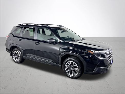 Certified 2026 Subaru Forester Premium w/ Base/Premium Package AWD/4WD image 5