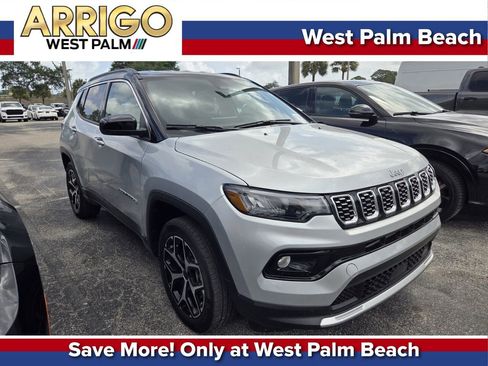 Used 2025 Jeep Compass Limited image 1