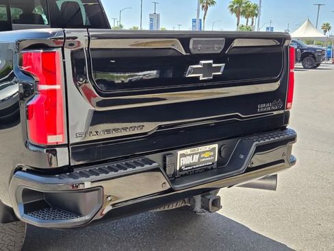 Certified 2024 Chevrolet Silverado 3500 High Country w/ High Country Premium Package AWD/4WD image 5