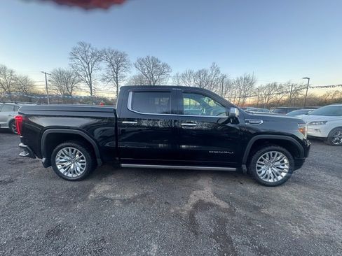 Used 2019 GMC Sierra 1500 Denali w/ Denali Ultimate Package image 4