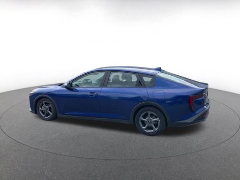 Used 2025 Kia K4 LXS image 8