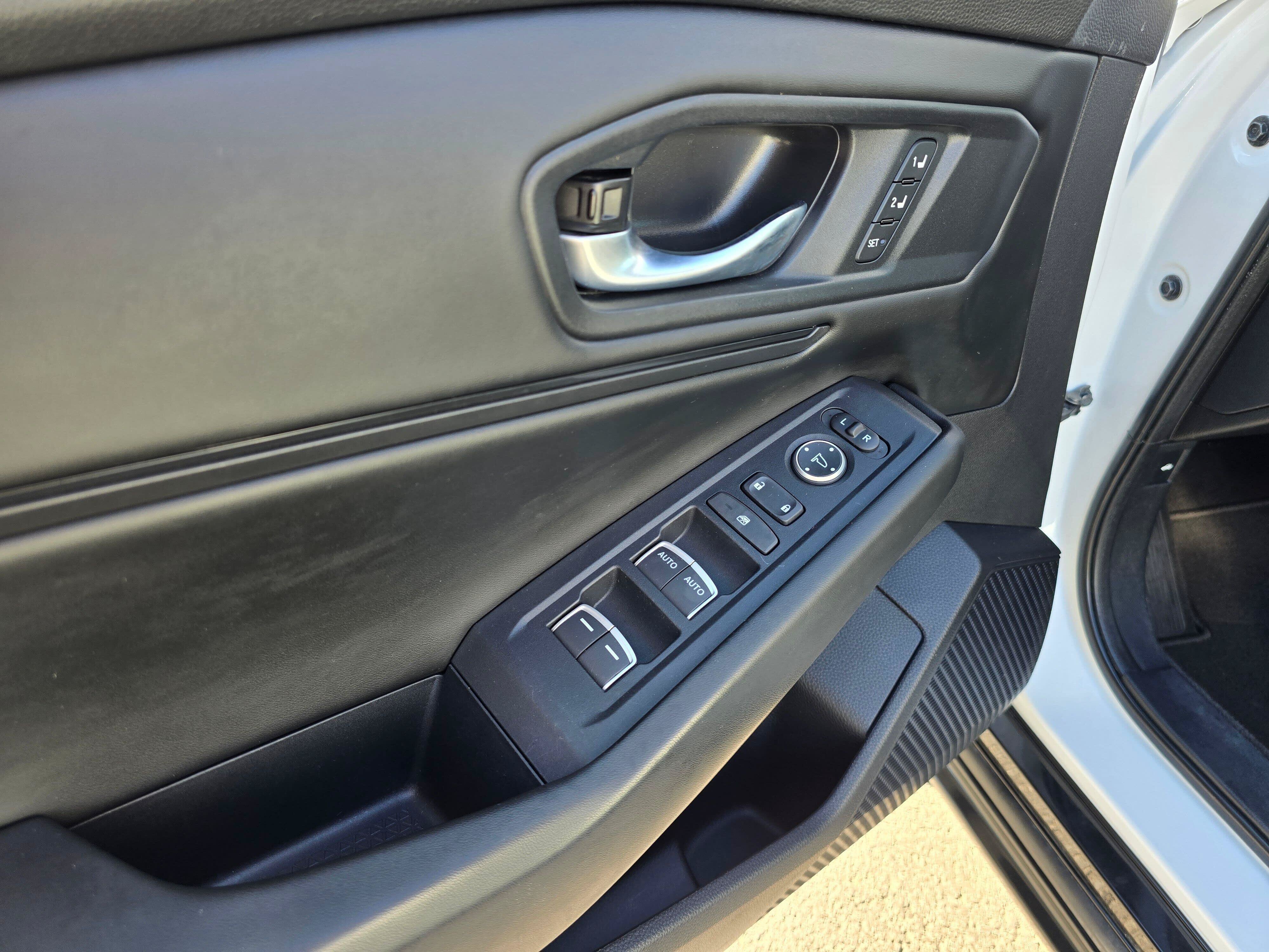 Used 2023 Honda Accord EX-L image 19