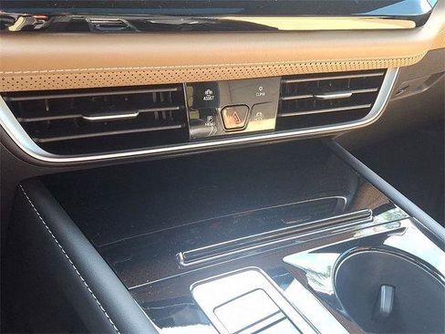 New 2025 Volkswagen Atlas Cross Sport SE image 14