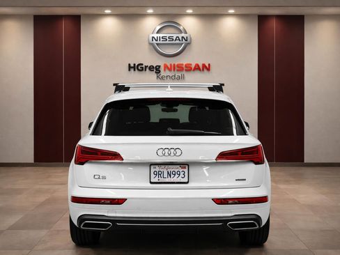 Used 2021 Audi Q5 2.0T Premium Plus AWD/4WD image 6