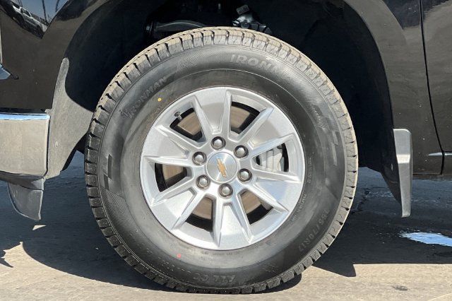 Used 2025 Chevrolet Silverado 1500 LT RWD image 36