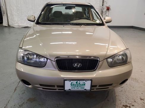 Used 2003 Hyundai Elantra GLS image 9