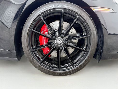 Used 2021 Porsche 911 Carrera 4S AWD/4WD image 34