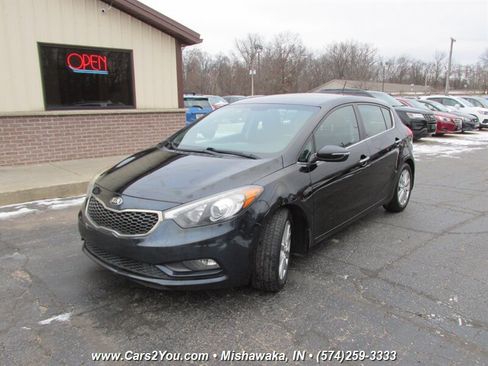 Used 2015 Kia Forte EX w/ Protection Package image 3