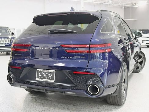Used 2024 Genesis GV70 3.5T Sport w/ Sport Advanced Package AWD/4WD image 12